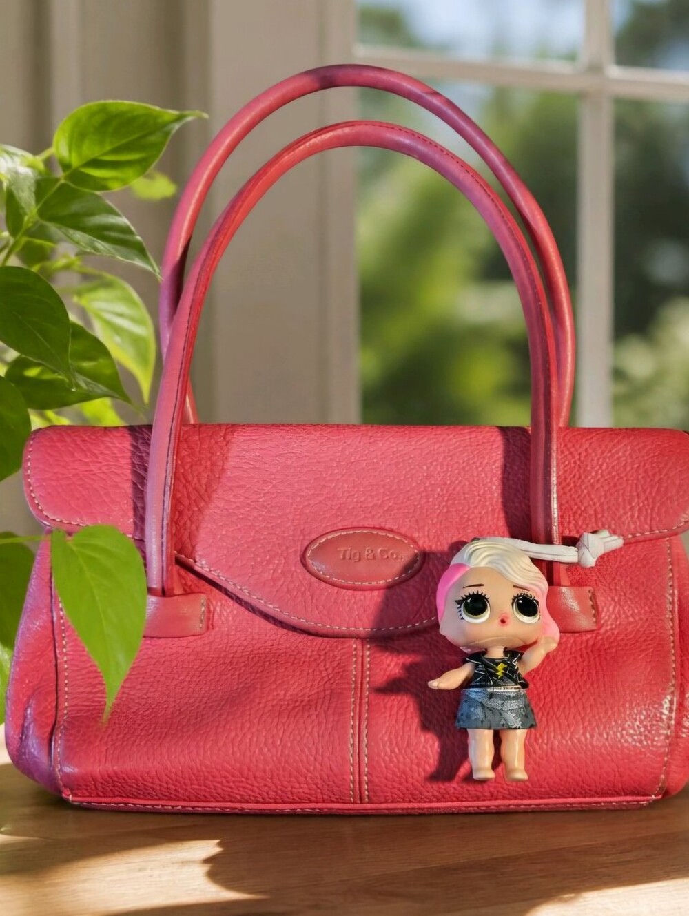 Tig & Co Pink Genuine Leather Shoulder Bag Satchel  Genuine Pebbled Leather Bag